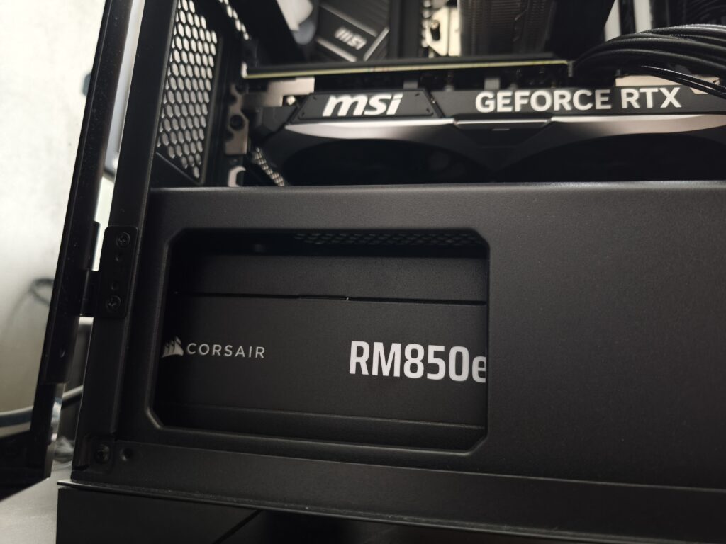 【凡人DIY】MDLmake製ゲーミングPCの電源を交換｜初心者でもAIとやれば簡単だった・・・？