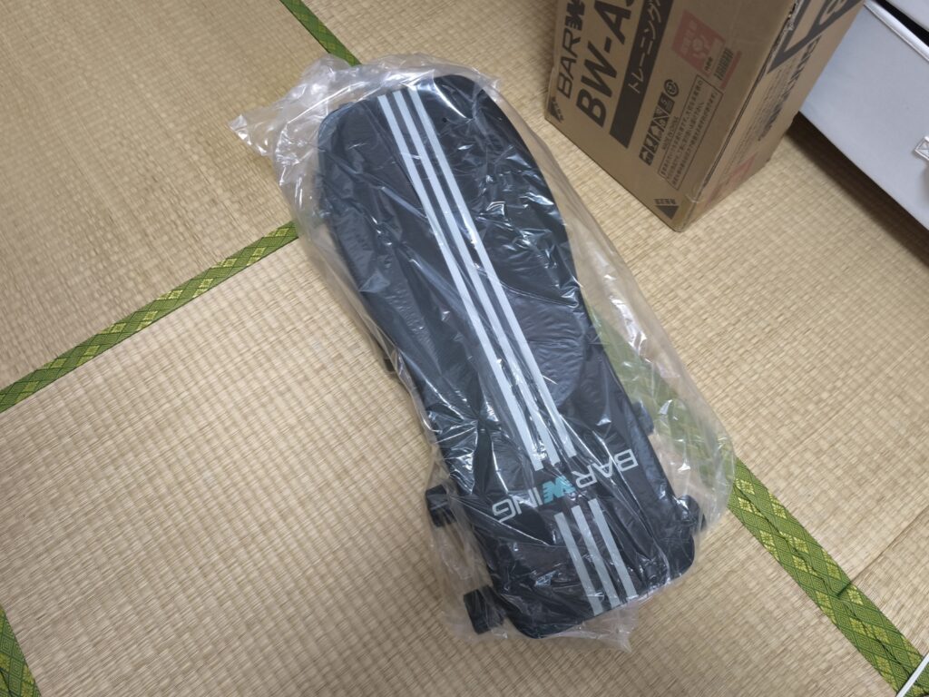 【BARWING本音レビュー】家ジム化計画!バーウィング折りたたみトレーニングベンチ(BW-AJB08)を10kgダンベルでガチ検証