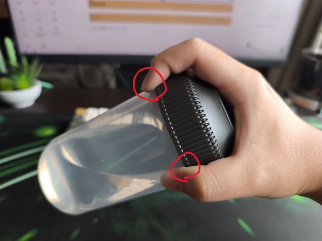 【ガチシェイクレビュー】ダイソーの400mlプロテインシェイカーは漏れる?ザバスと比較してわかった本音