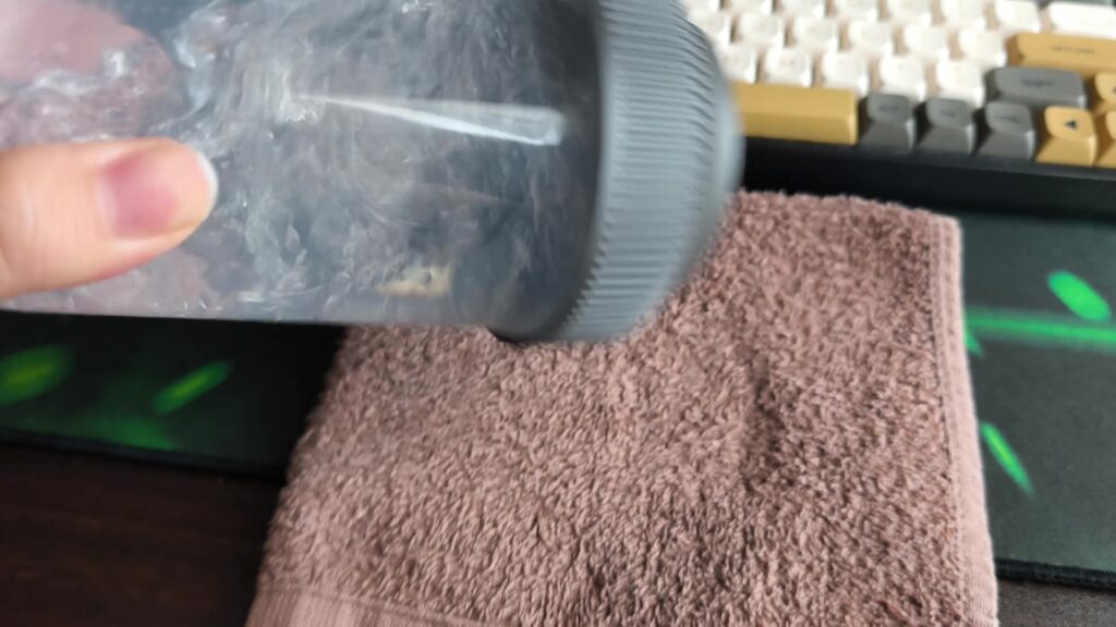 【ガチシェイクレビュー】ダイソーの400mlプロテインシェイカーは漏れる?ザバスと比較してわかった本音